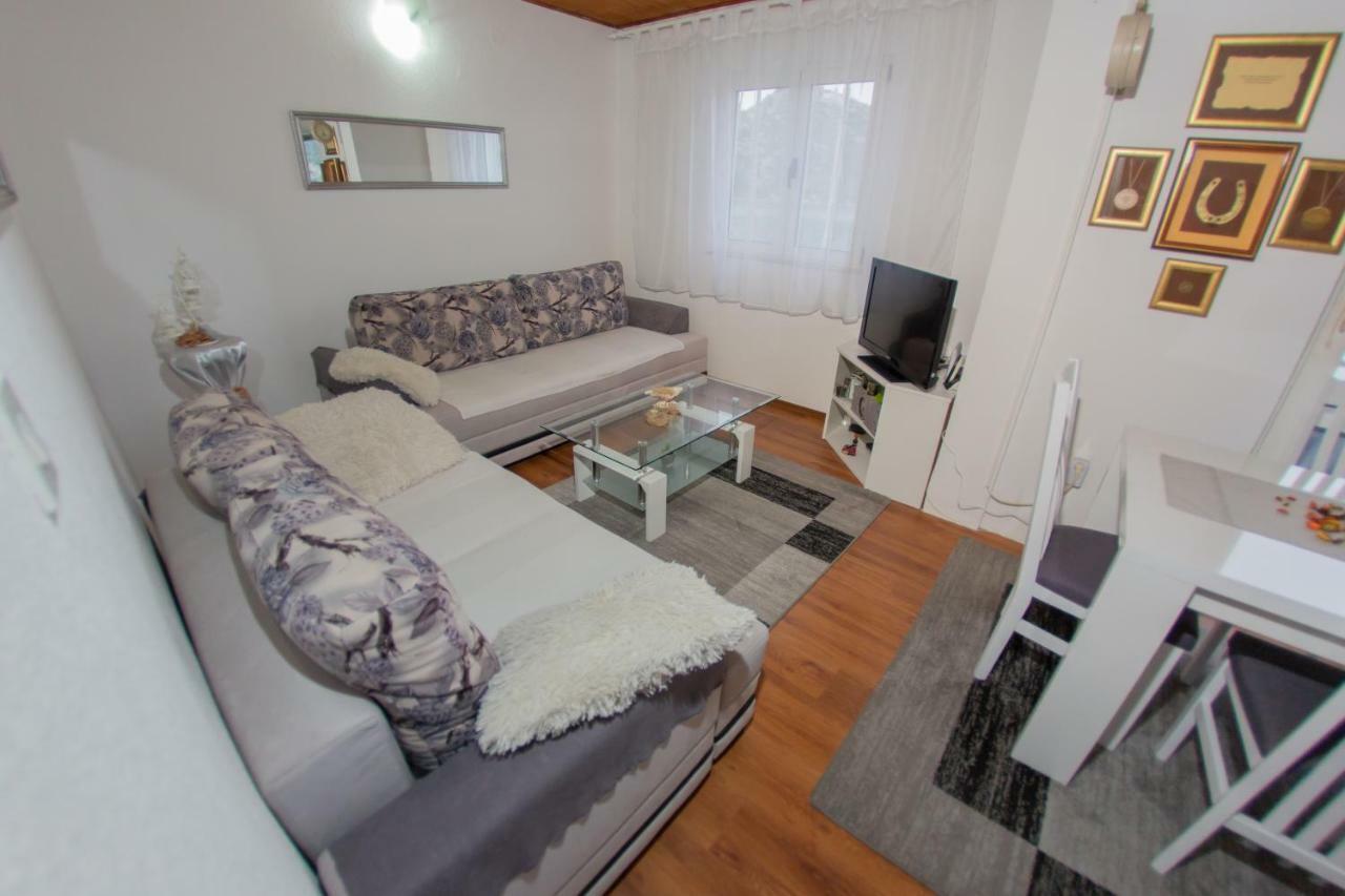 Apartmani Sunset Rogotin Exterior foto
